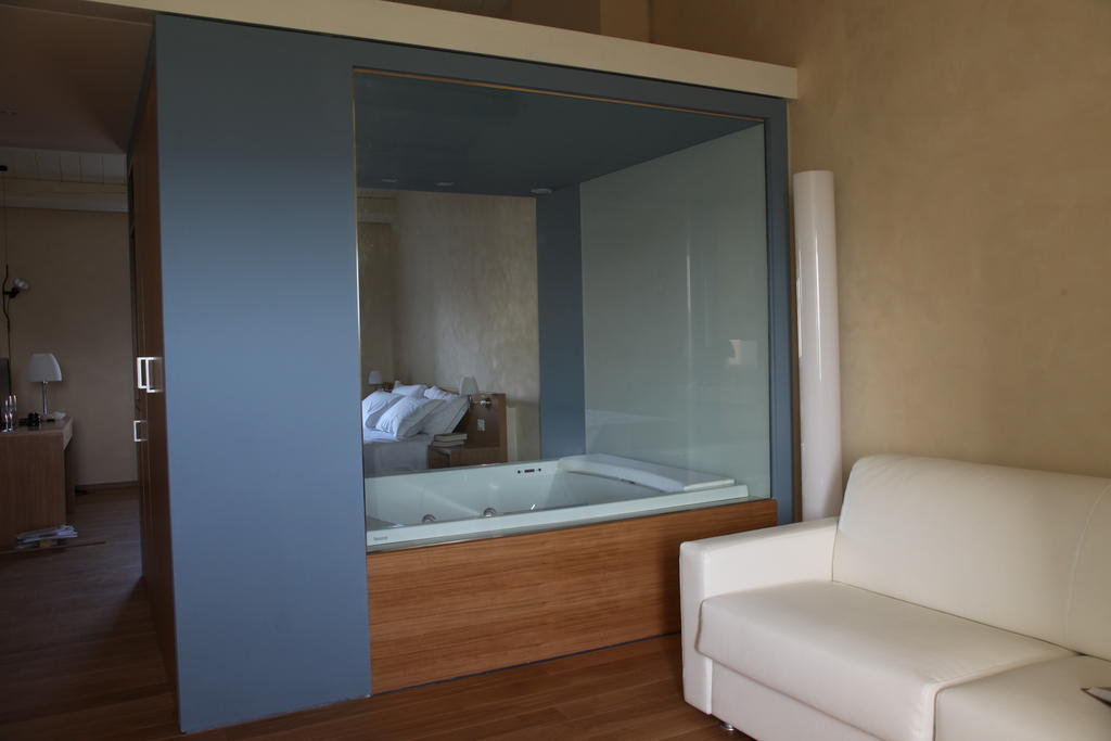 Relais Del Borgo Hotel&Spa 4 Stelle Staffolo Camera foto